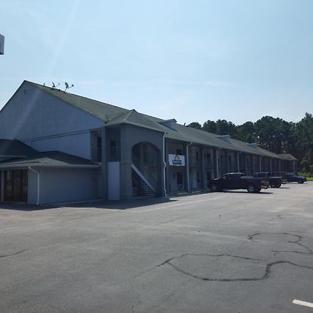 Days Inn By Wyndham Hardeeville Near Hilton Head Экстерьер фото